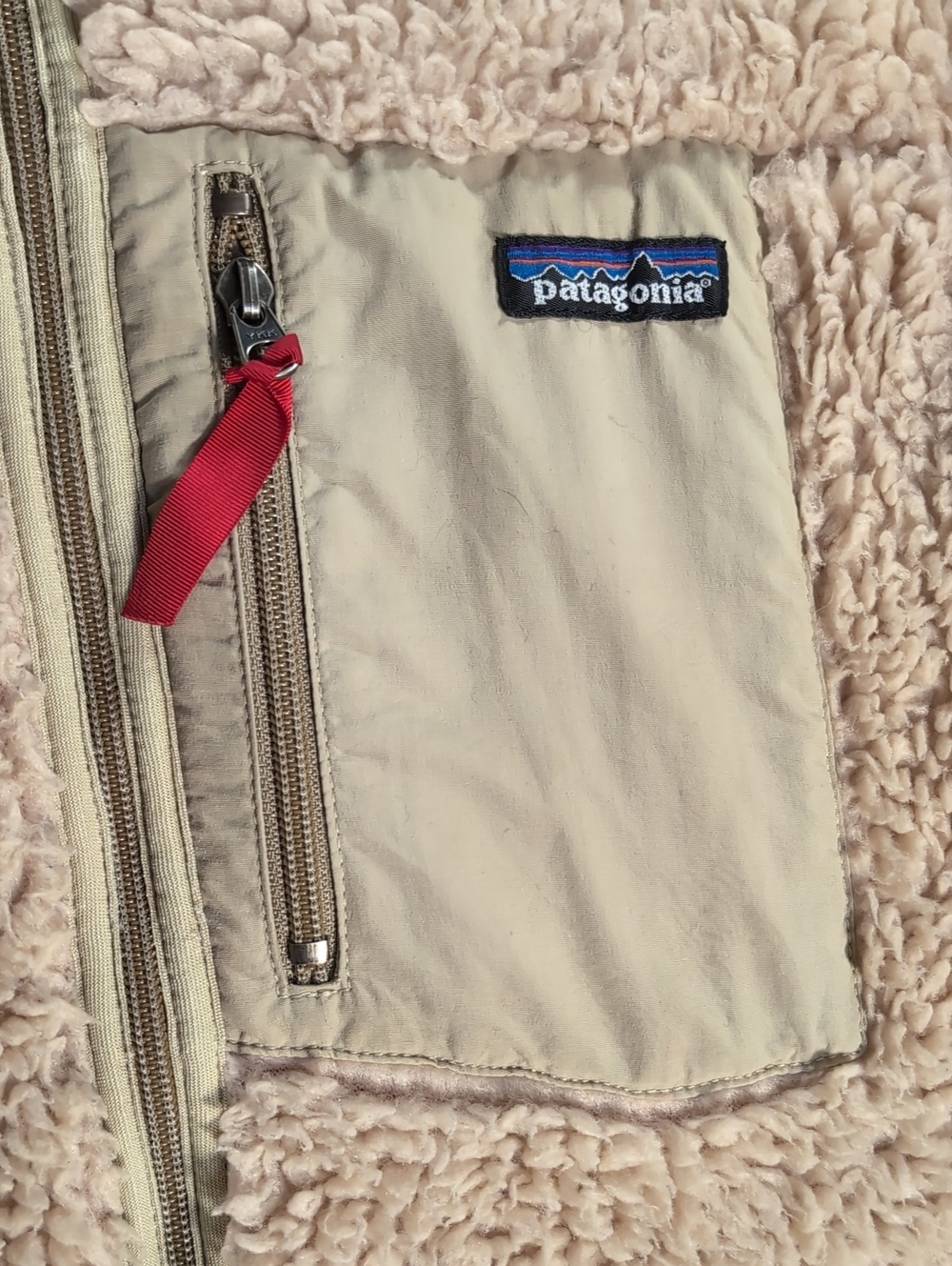 Patagonia Retro-X Deep Pile Sherpa Fleece Jacket In Oatmeal/Red Size 14/XL - Picture 2 of 12